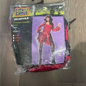 Totally ghoul vampira Adult costume. NWT. Small